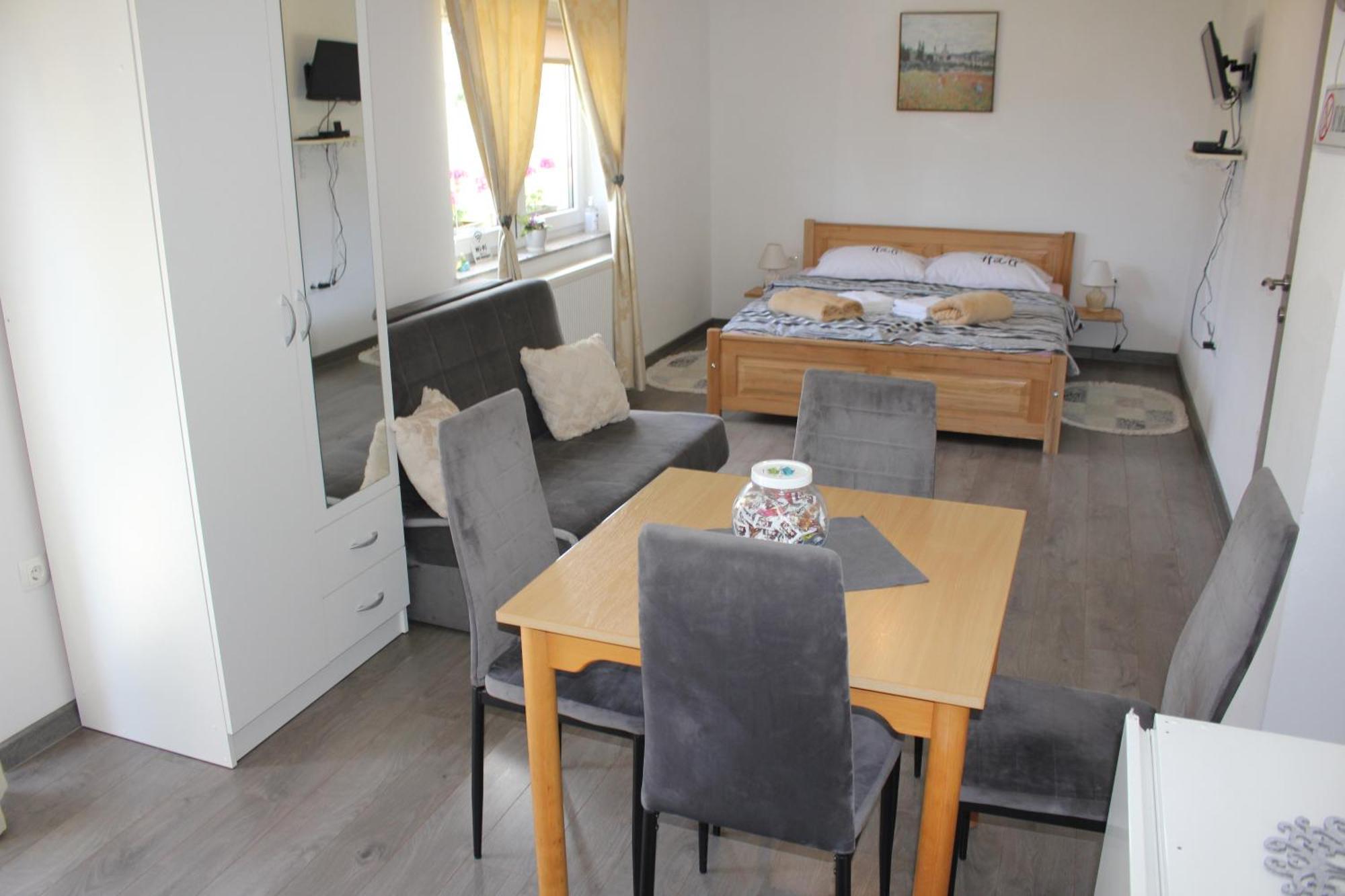 Studio Apartments Adian Кореница Номер фото